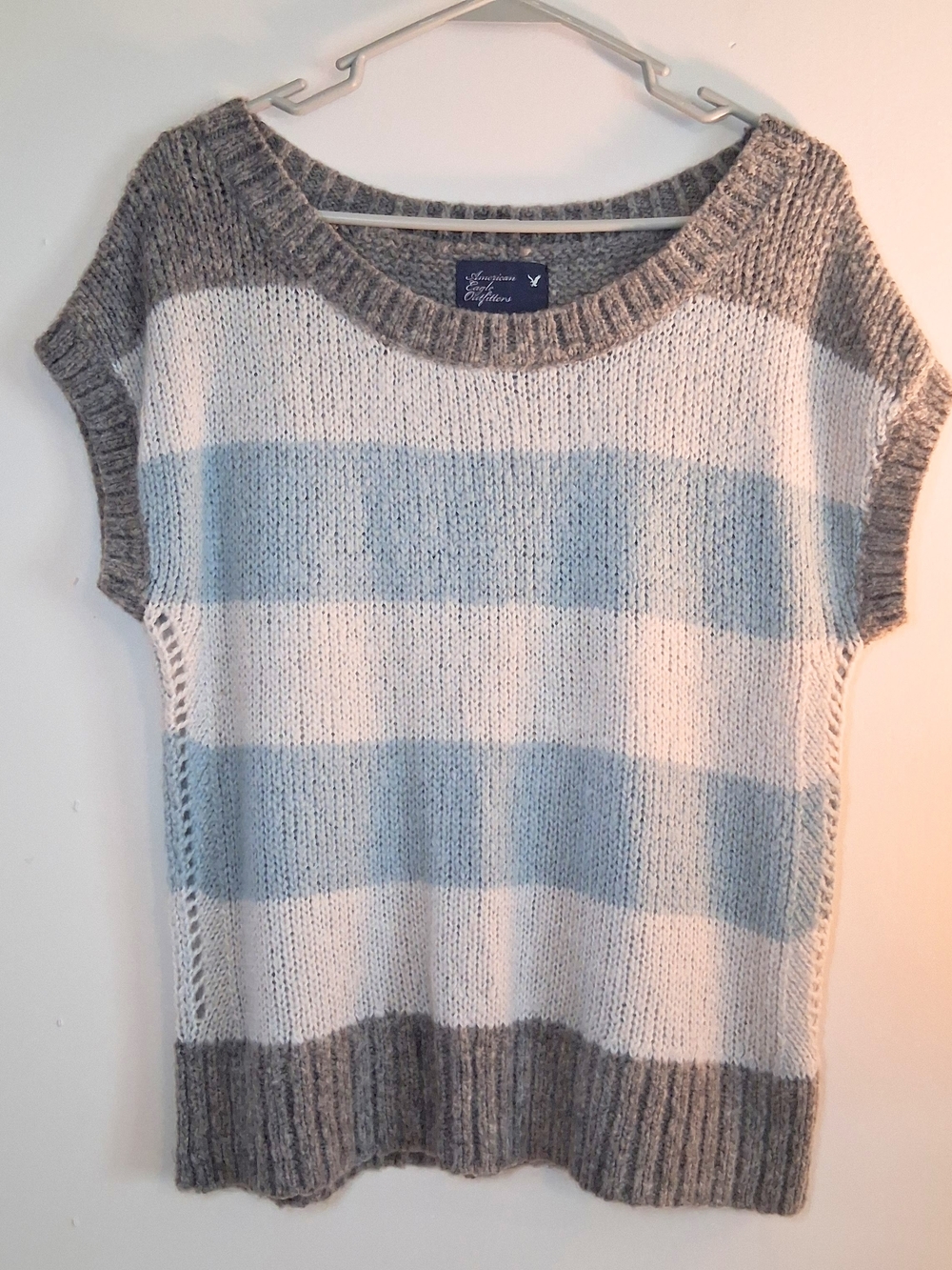 American Eagle Outfitters Women's Gray & Light Blue Striped Knit Sweater Size XL
